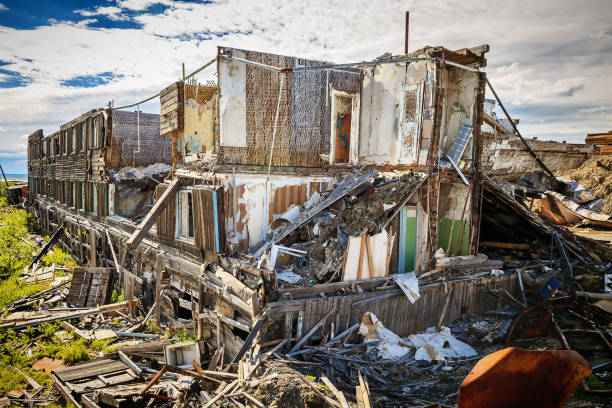 istock Old and abandoned completely ruined house 936343952