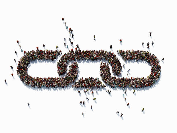 Human Crowd Forming A Chain Symbol: Bonding And Social Media Concept Human crowd forming a big chain symbol on white background. Horizontal  composition with copy space. Clipping path is included. Bonding and social Media concept. chain object photos stock pictures, royalty-free photos & images