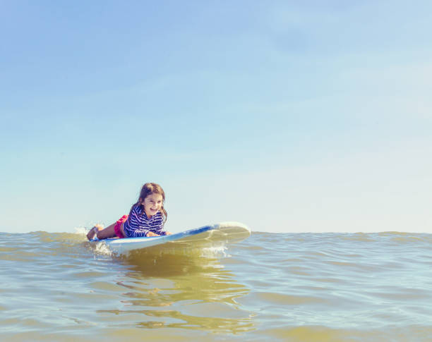 istock Surfing Sweetheart 936350046
