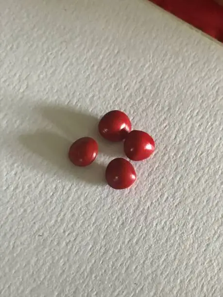 Sandlewood red seed beads