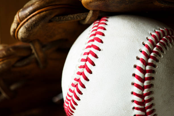 Baseball glove