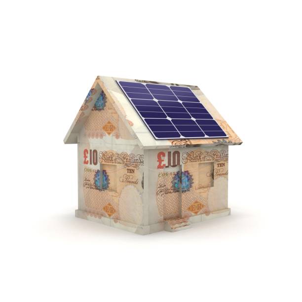 istock UK pound house solar panel energy savings 936381348