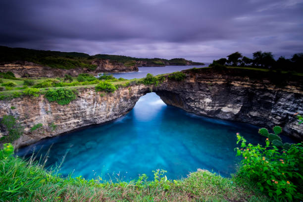 istock Amazing Broken Beach - Pasih uug, Nusa Penida Island, Bali 936404456