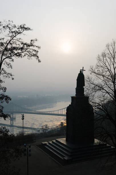istock Monument to Vladimir in Kiev, Ukraine 936449330