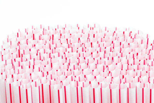 close-up top of red straw for drinking - drinking straw plastic design in a row imagens e fotografias de stock