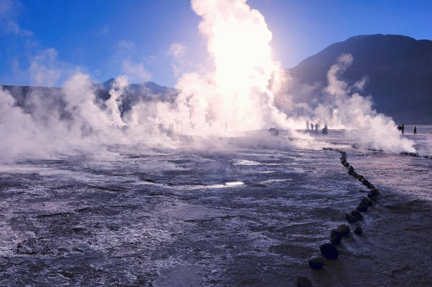 geyser del tatio. - geyser nature south america scenics foto e immagini stock