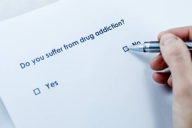 istock Do you suffer from drug addiction? 936521834