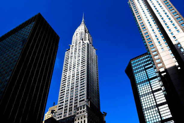 chrysler building en new york city - chrysler building fotografías e imágenes de stock