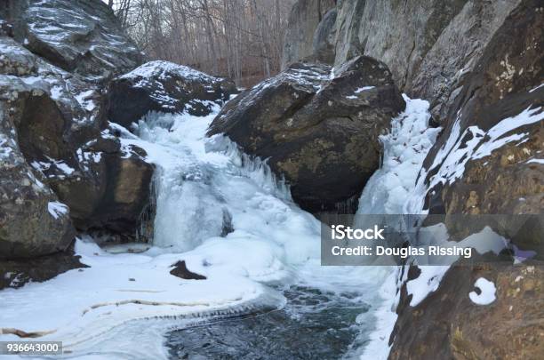 Great Falls Potomac River Stock Photo - Download Image Now - McLean - Virginia, Winter, Virginia - US State