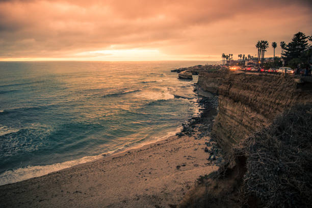 sunset cliffs de san diego - san diego california usa travel point loma photos et images de collection