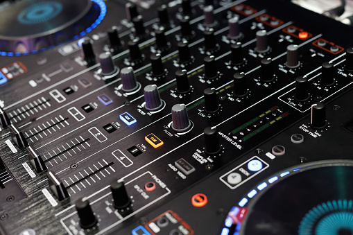 Standalone Dj Player And Dj Mixer Controller Stock Photo - Download Image Now - Audio Equipment, Black Color, Chalkboard - Visual Aid - iStock Standalone Dj Player And Dj Mixer Controller Stock Photo - Download Image Now - Audio Equipment, Black Color, Chalkboard - Visual Aid - iStock