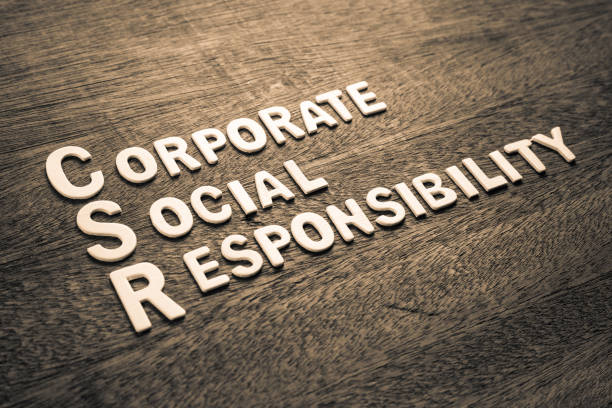 lettere in legno csr (responsabilità sociale d'impresa) - strategia dimpresa foto e immagini stock