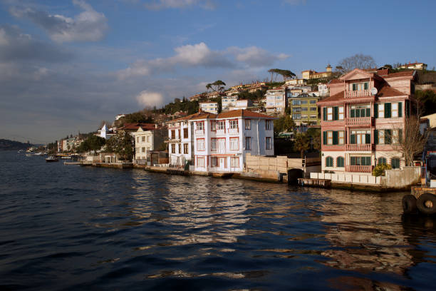 çengelköy, bosphorus의 저택 - besiktas 뉴스 사진 이미지