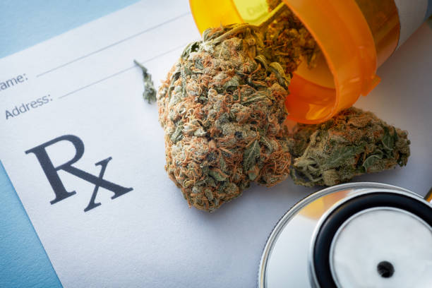 医療マリファナ - medical marijuana ストックフォトと画像