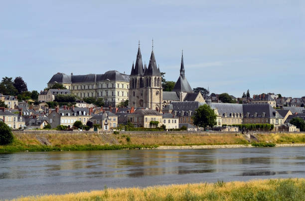 istock France, Blois village 936998716