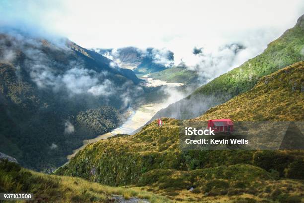 Backcountry Hut On The Edge Of A Cliff In New Zealand Stock Photo - Download Image Now