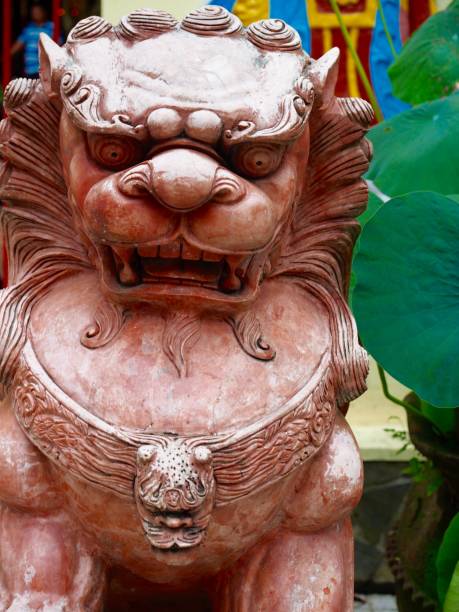 istock Lion / Dragon in Vietnam 937172104