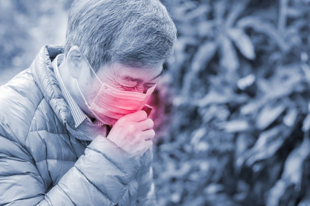 old man get hay fever - hay fever imagens e fotografias de stock