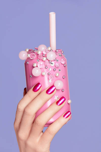 istock Pink Nails. Woman With Soda Can In Hands 937213882