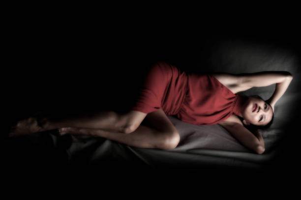 istock Vietnamese in slept red dress 937262752