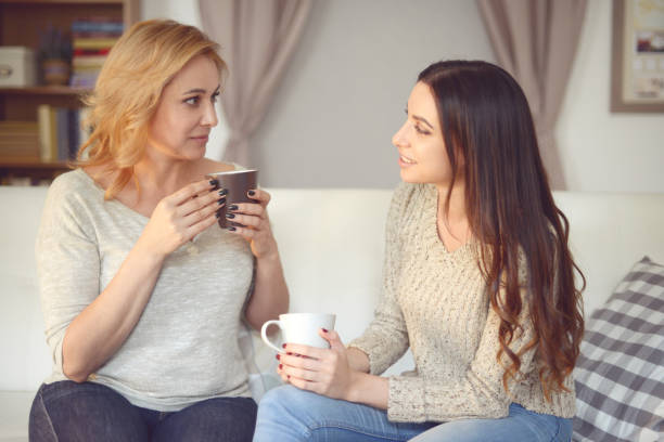 istock Mom and daughter 937345970