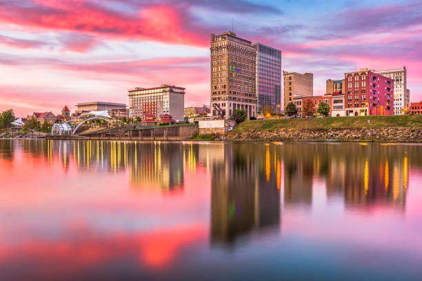 charleston, virginia occidentale, skyline degli stati uniti d'america - kanawha foto e immagini stock