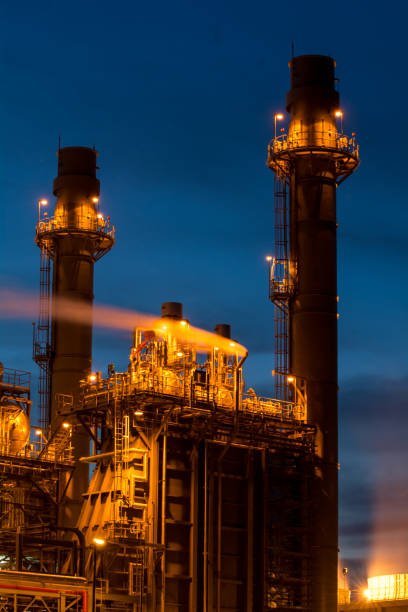 istock Oil and Gas refinery 937391952