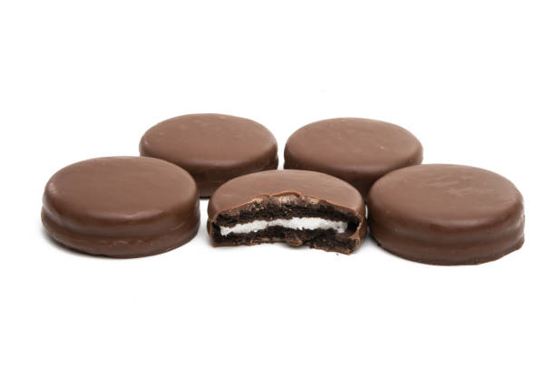 istock chocolate biscuit sandwich in chocolate glaze isolated 937439592