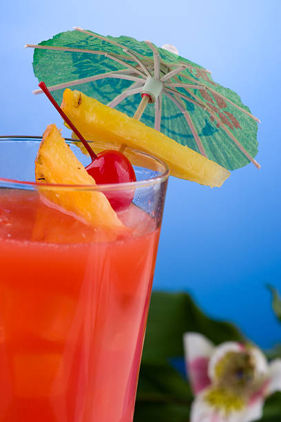 인기순 칵테일 시리즈-허리케인 - hurricane cocktail 뉴스 사진 이미지