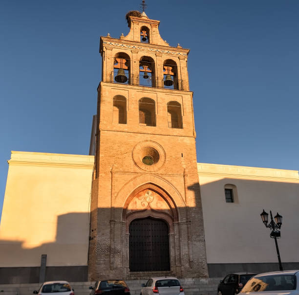 lepe 교회, 우 엘바, 스페인의 belltower의 보기. - church bell tower temple catholicism 뉴스 사진 이미지
