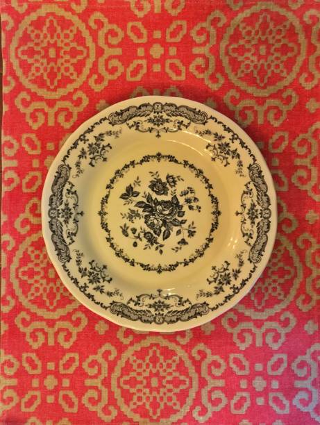 istock Armenian plate and cover 937473378