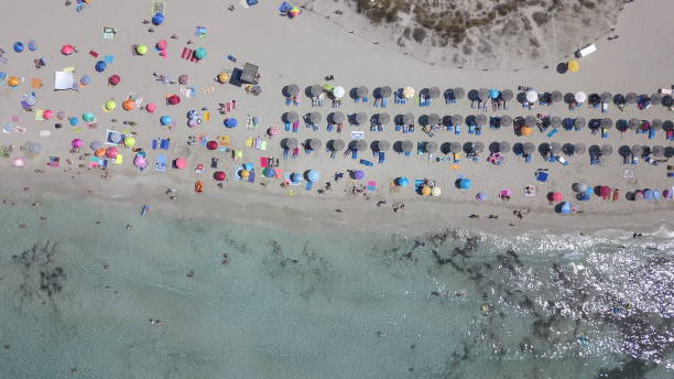 istock Aerial view of a stunning beach in Menorca 937587556
