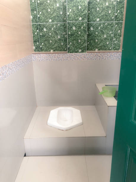 toaleta soft focus w miejscach publicznych. - toilet public restroom air freshener cleaning zdjęcia i obrazy z banku zdjęć