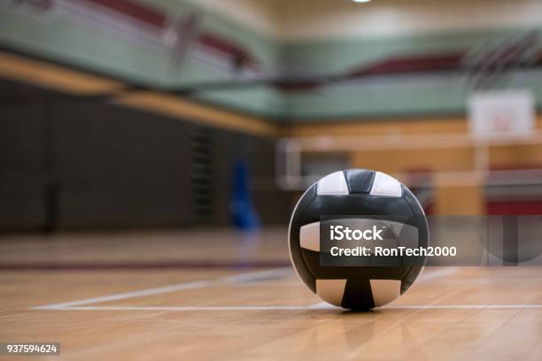 Fondo De Voleibol Foto de stock y más banco de imágenes de Juego de vóleibol - Juego de vóleibol, Pistas, Fondos