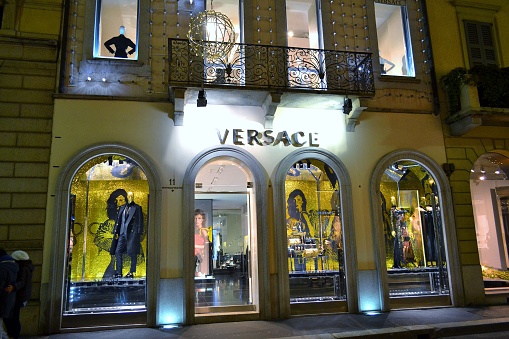 Made In Italy Versace Boutique In Montenapoleone Fashion Shopping ...