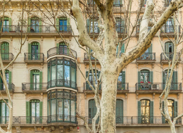 istock Facade of an apartment complex in Barcelona, Spain 938096674