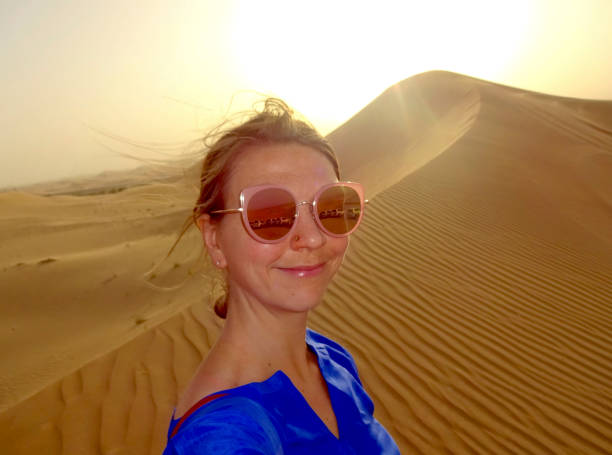 istock Travelling to Middle East - UAE Desert 938123110