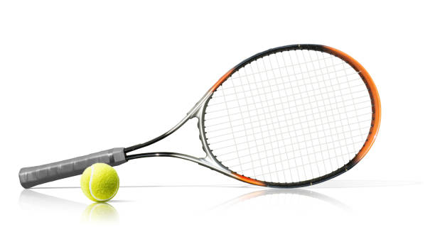 sport. racchetta da tennis e palla. isolato sullo sfondo bianco - racquet strings foto e immagini stock