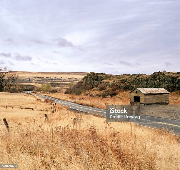 Foto de Zona Rural Oriental Washington Estados Unidos e mais fotos de stock de Celeiro - Celeiro, Cena Não-urbana, Cena Rural