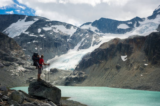istock Father and daughter bonding in the mountains 938345374