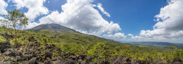 istock Costa Rica volcano panorama 938357290