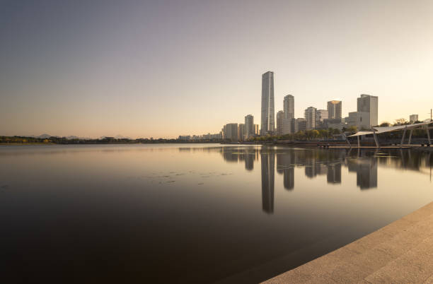 istock The Shenzhen bay at dusk 938379394