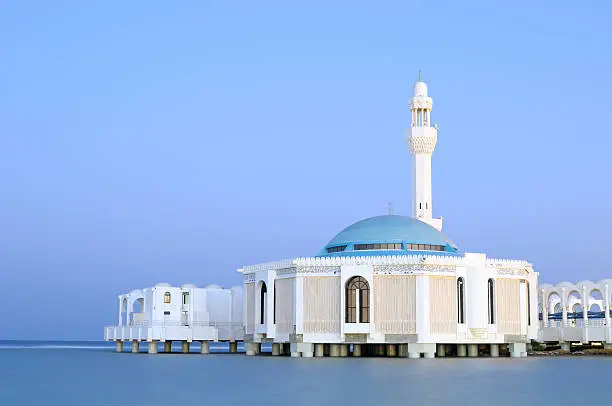 Photo of Floating Mosque By Red Sea in Jeaddh, Saudi Arabia