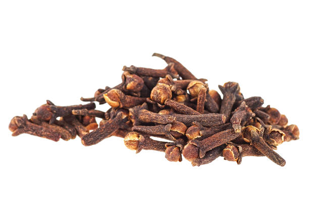 istock Cloves on a white background, close up 938442246