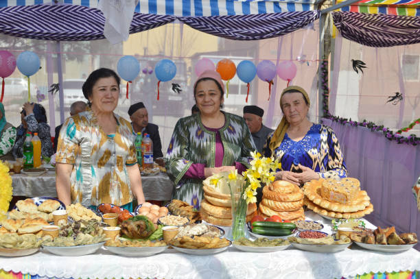 Jizzakh.Uzbekistan. 20 March 2018. Holiday Navruz Jizzakh.Uzbekistan.March 2018.Photographies with scene of celebration of the holiday Navruz in Uzbekistan in city Jizzakh in 20 March 2018 year najlepsi bukmacherzy stock pictures, royalty-free photos & images