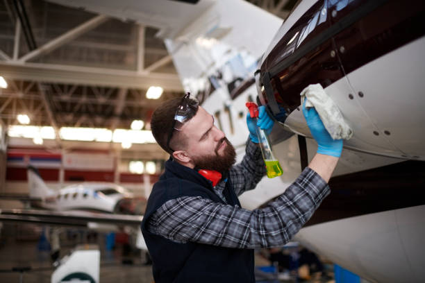 istock Aircraft mechanic in the hangar 938493304