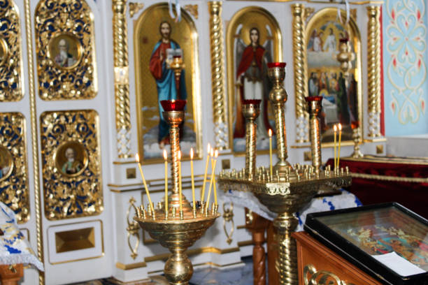 istock Icons inside the Orthodox Church 938572520