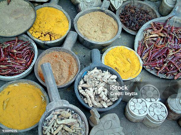 Красочные Специй На Рынке В Rajastha Индия — стоковые фотографии и другие картинки Индия - Индия, Порошок карри, Азия