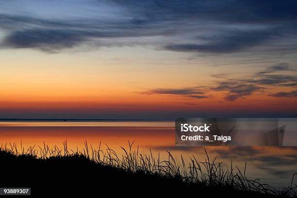 Bellissima Alba - Fotografie stock e altre immagini di Acqua - Acqua, Alba - Crepuscolo, Ambientazione esterna