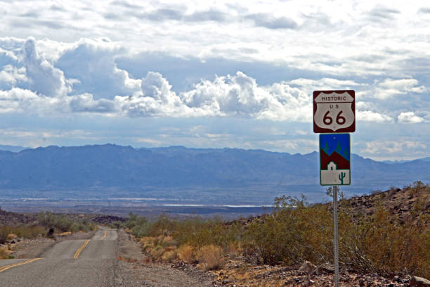 istock HIstoric desert road sign desert mountain backrest 938930810